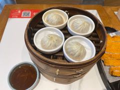 -馋三尺蟹粉小笼(人民广场店)