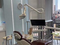 -极光口腔·矫正种植修复(锦江店)