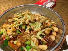 -爱碗亭·鲜炒湖南菜(壹城中心店)