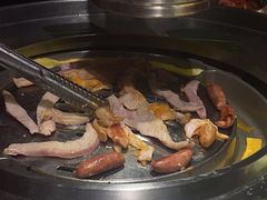 -哈哈碳都·牛肋条无限自助烤肉(台江万达店)