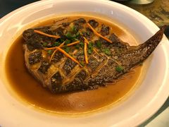 -新丁香海鲜酒店(银海商贸城店)