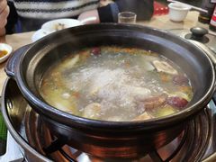 -濠轩阁特色生蚝火锅(水湾路店)