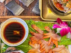 -围炉肉舍•炭烤活鳗•丹东海鲜烤肉(步行街店)