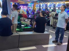 -爱玩嘉年华(江北一店)