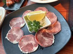 -山之屋炭火烧肉·生啤畅饮(大朗万科中央公园店)