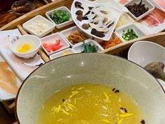 -芸南道·过桥米线(昆明老街旗舰店)