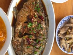 -小陆莲花蟹园农家乐(莲花岛店)
