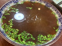 -老新隆牛肉锅贴(新街口店)