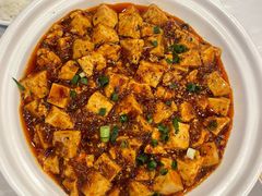 -鑫巴蜀小镇 · 水煮鱼专研店(玉桥店)