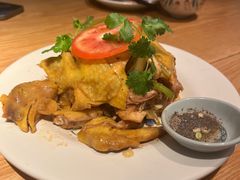 -大头虾越式风味餐厅(光明广场店)