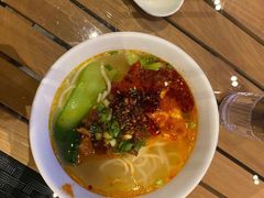 -美丽豪酒店(西安钟鼓楼回民街店)