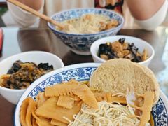 -西园寺素食(西园弄戒幢律寺店)