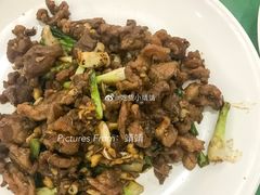 姜葱牛梅皮-巫记鸡饭店