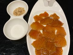 -皇城根·烤鸭·鱼头·家常菜(欧亚大观乐活城店)