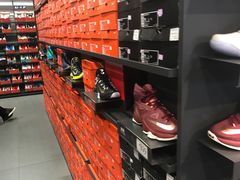 -NIKE北京马连道换季优惠店