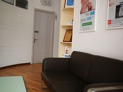 -和平卓尔口腔·矫正种植中心