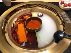 鸳鸯锅底-豪渝火锅(红谷滩万达店)