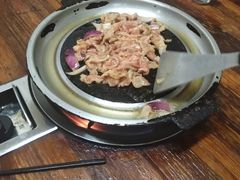 -石记东北风味烤肉店(子固路店)