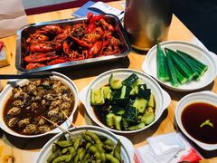 -三妹小龙虾·黄油蟹(华侨城总店)