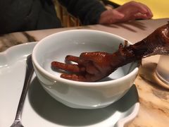 弄堂里的卤鸡爪-弄堂里(西溪龙湖天街店)