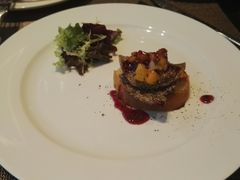 鹅肝-大中华希尔顿酒店-念自助餐·嗨啤·小龙虾