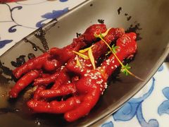 吮指鸡爪-桂满陇天书(南京德基旗舰店)