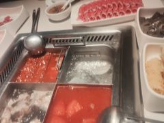 -海底捞火锅鲜切牛肉主题店(长寿路店)