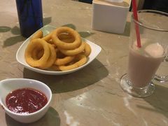 -三叶草爱尔兰咖啡吧