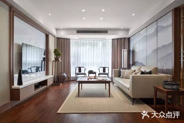 今日分享[礼花]沙发背景墙装修，你家这样装，美到没朋友！  