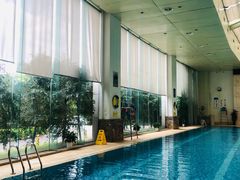 -七彩阳光游泳俱乐部(江北远洲店)