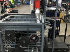 -迪卡侬(西三旗店)