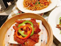 w招牌蒸凤爪-新大咀港式茶餐厅(宝山万达店)