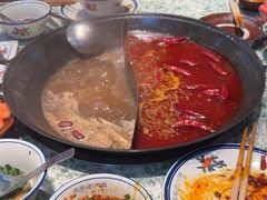 -鸿姐老火锅(花园路店)