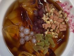 -渝是乎酸菜鱼·川渝小炒(新世界百货望京店)