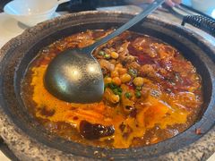 石锅肥肠豆花-蔴将·川菜(黄龙万科店)