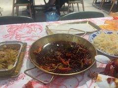 -老班长·小龙虾·鲜货烧烤大排档(金街美地店)