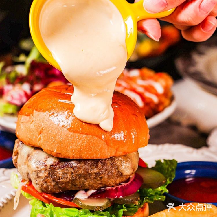 浪漫的魔女主厨西餐厅，新年约会的首选地‼️