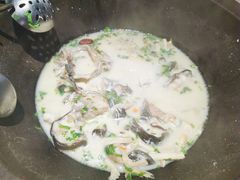 -鲜潭蒸汽石锅鱼(五道口购物中心店)