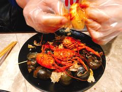 -沪小胖小龙虾(淮海中路旗舰店)