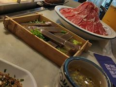 胡椒猪肚鸡双拼锅底-尚尚仙·酸汤猪手·猪肚鸡火锅(华联万柳购物中心店)