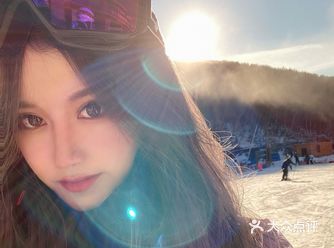 每年必去的滑雪，之前一直在加拿大蓝山 回国滑雪相比之