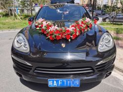 -蚂蚁婚车