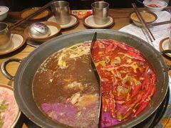 -巴卤社老火锅(财富店)