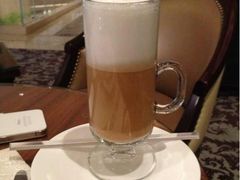 拿铁-LONG BAR 廊吧(外滩华尔道夫酒店)