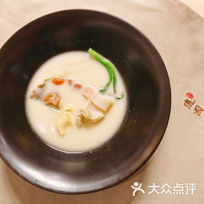 五季随园春笋蚌仔腌笃鲜图片-北京南京/江浙菜-大众点评网