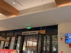 -肥肥虾庄·金牌油焖大虾(汉口城市广场店)