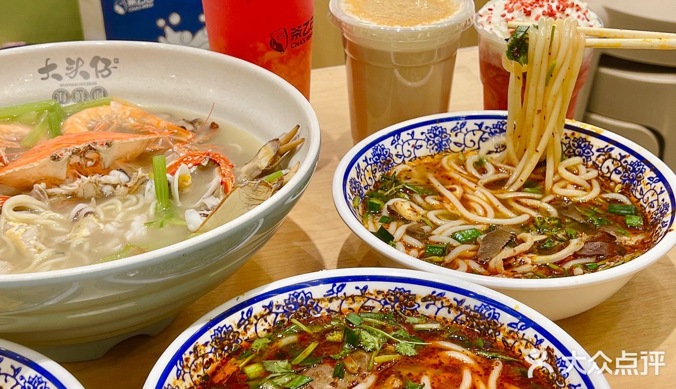 魔都探店|周末吃饭好去处之环球港大食代