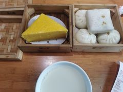 -食膳公园包子铺(烈士公园店)