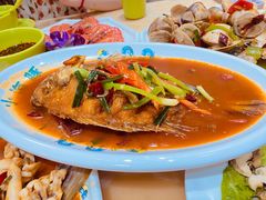 -小海豚•老字号海鲜餐厅(天涯店)