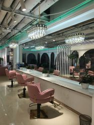 -BULB STUDIO 巴柏明星发型工作室